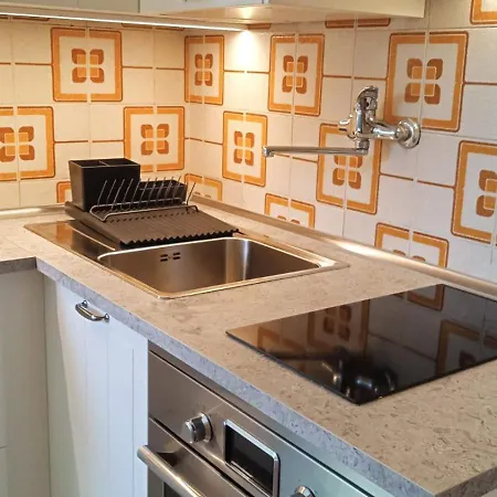 La Mansarda Delle 4 Stagioni Apartment